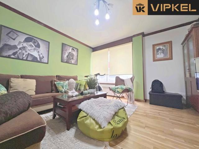 Piso en venta en Fene, Ferrol