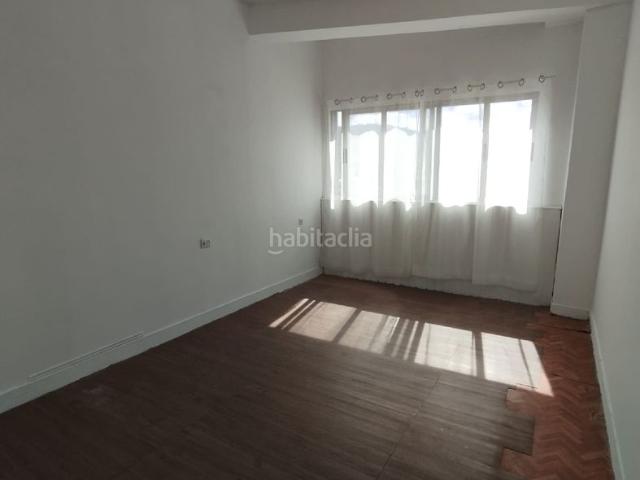 Piso en venta en Fene, Ferrol
