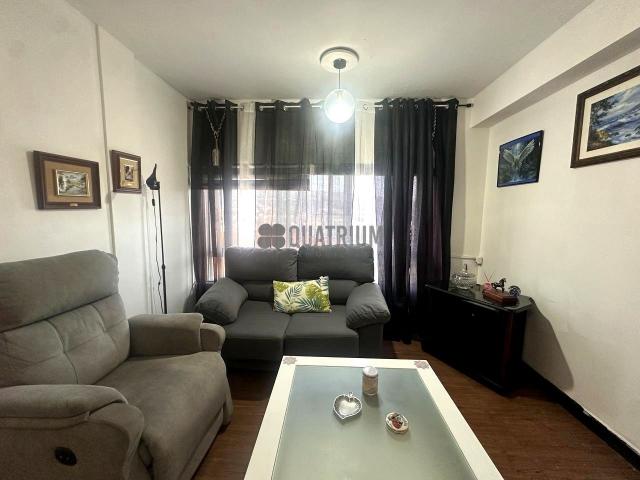 Piso en venta en Fene