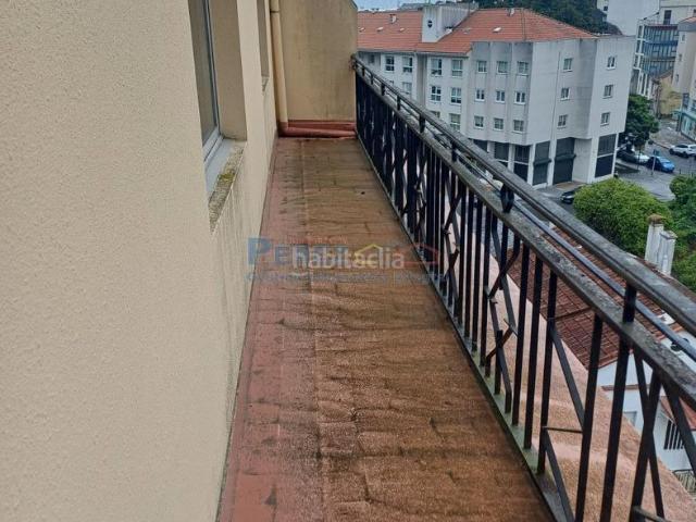 Piso en venta en Fene, Ferrol