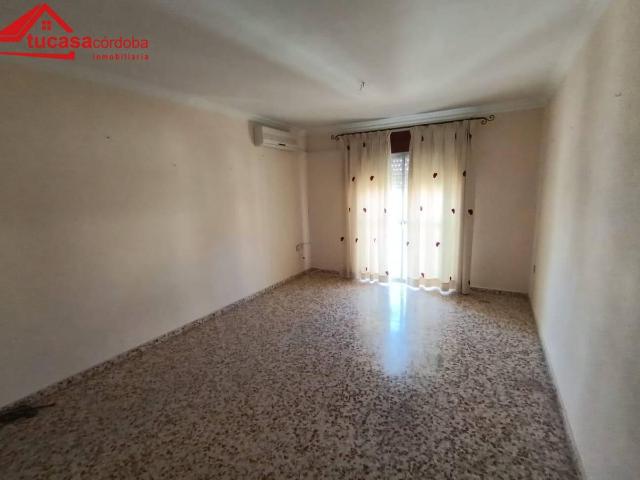Piso en venta en Fernán-núñez