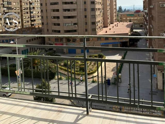 Piso en venta en Centro, Comarca de la Vega de Granada