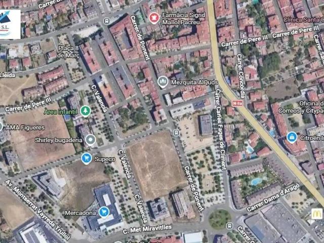 Piso en venta en Figueres, Girona