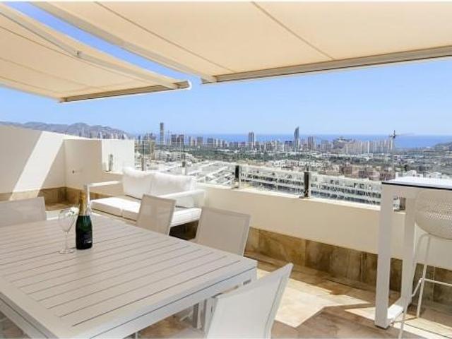 Piso en venta en Urbanització Golf Badia, Finestrat