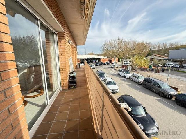 Piso en venta en Flaçà