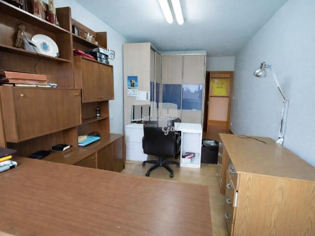 Piso en venta en Fornelos de Montes, Vigo