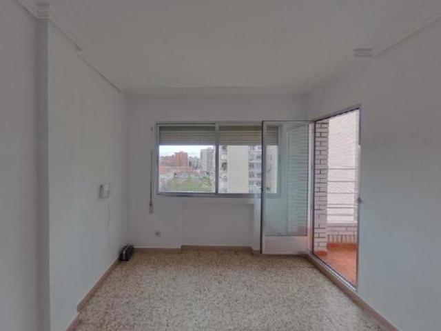 Apartamento en venta en La Cueva, Fuenlabrada