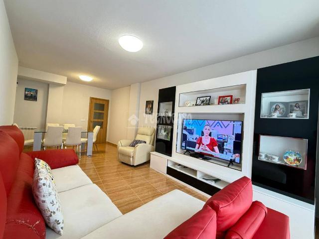 Piso en venta en Fuensalida, Toledo