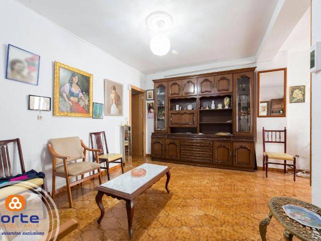 Piso en venta en Distrito Centro, Córdoba