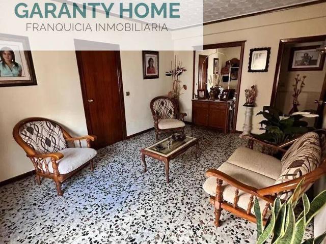 Piso en venta en Fuensanta De Martos, Jaén