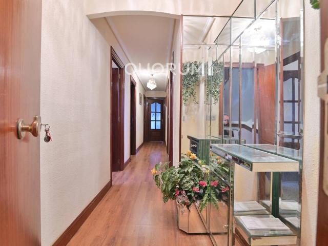 Piso en venta en Kurtzea, Galdakao