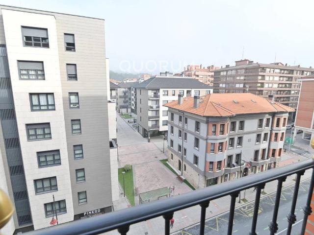 Piso en venta en Kurtzea, Galdakao