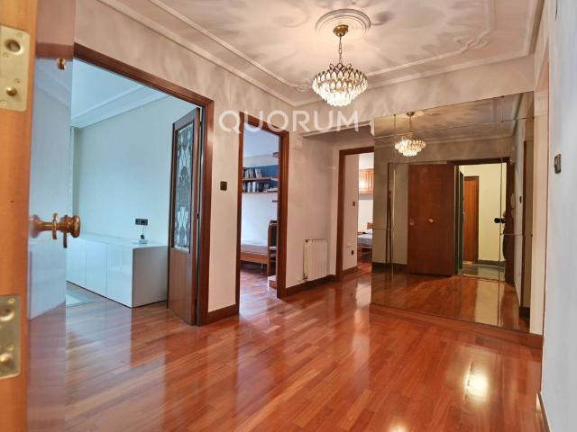 Piso en venta en Kurtzea, Galdakao