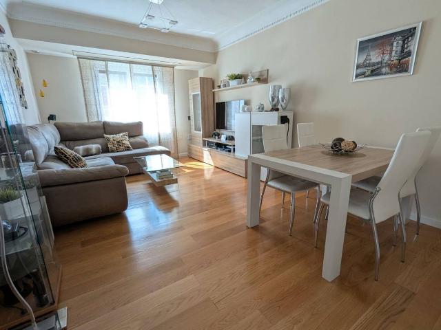 Piso en venta en Kurtzea, Galdakao