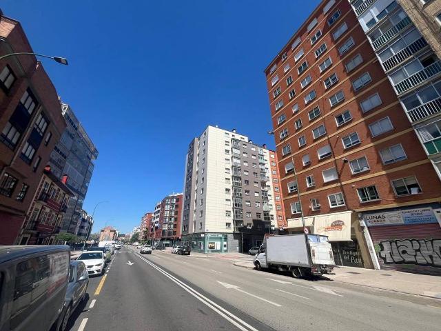 Piso en venta en Burgos, Castilla y León