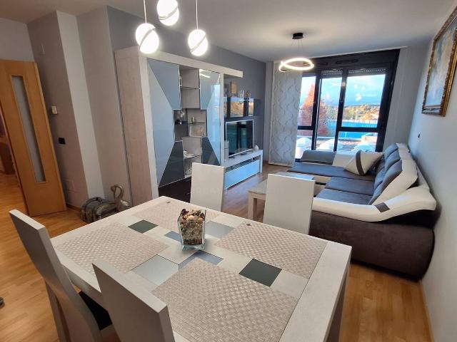 Piso en venta en La Flecha de Torío, Garrafe De Torío