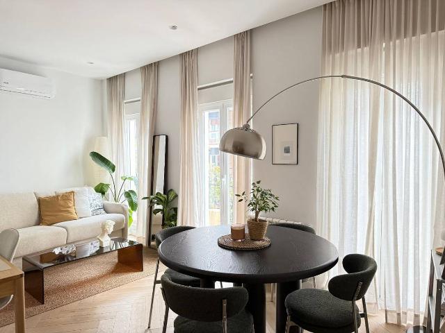 Piso en venta en Medina-sidonia, Madrid