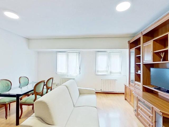 Piso en venta en Correos, Santander