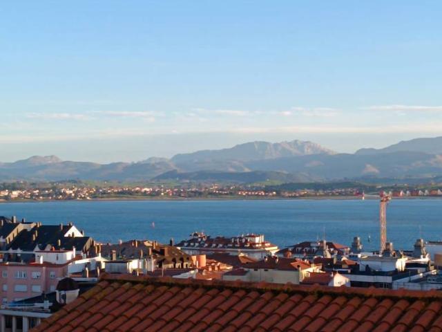 Piso en venta en Correos, Santander