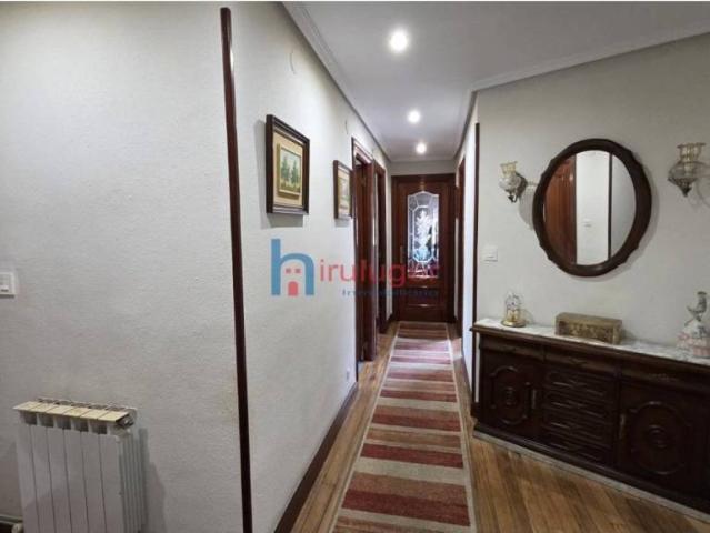 Piso en venta en Gernika-lumo, Guipúzcoa