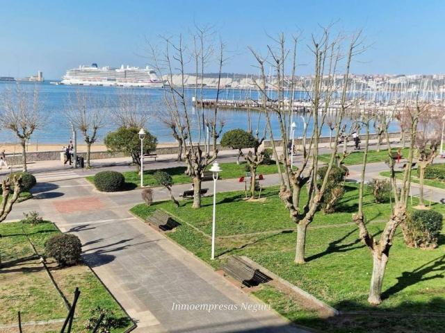 Piso en venta en Areeta, Getxo