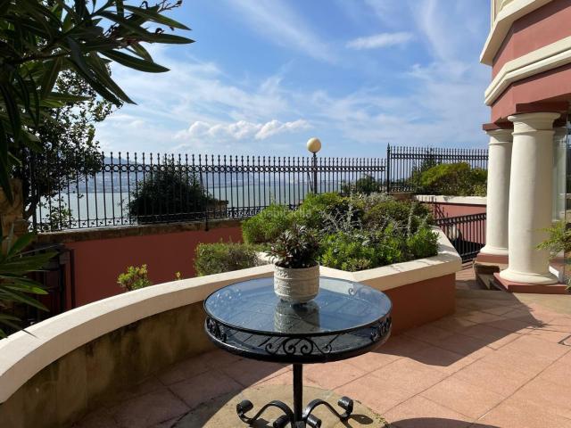 Piso en venta en Elexalde, Getxo