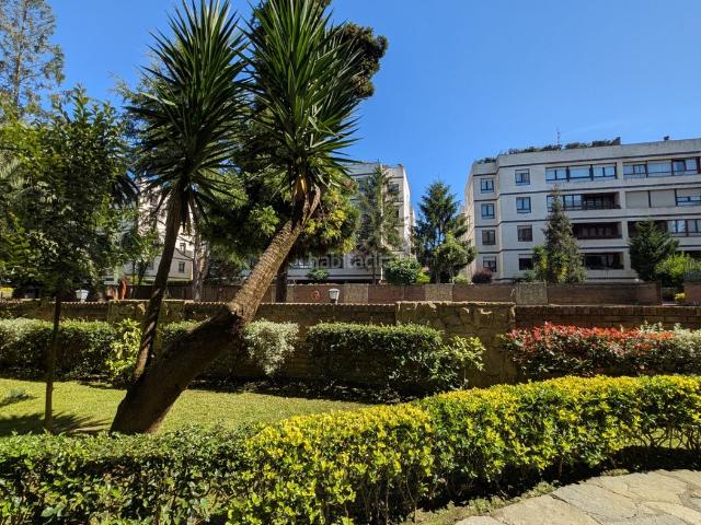 Piso en venta en Elexalde, Getxo