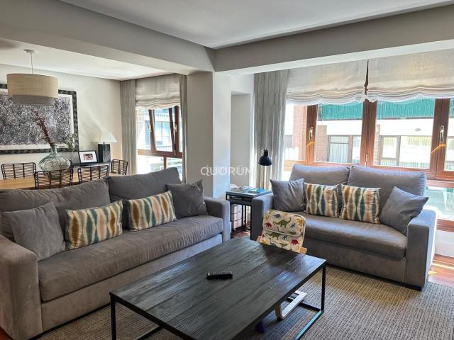 Piso en venta en Elexalde, Getxo