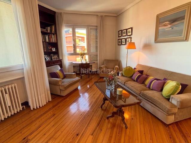Piso en venta en Elexalde, Getxo