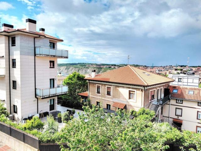 Piso en venta en Elexalde, Getxo