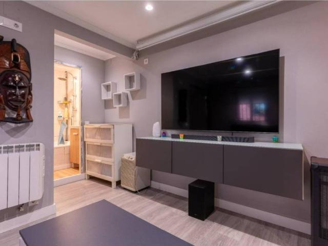 Piso en venta en El Llano, Gijón