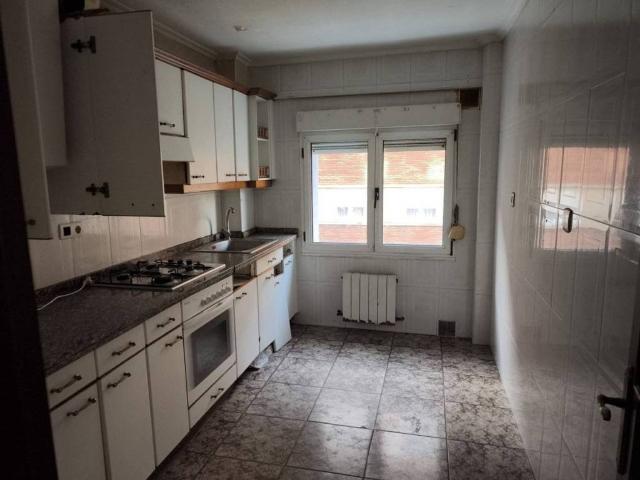 Piso en venta en El Llano, Gijón