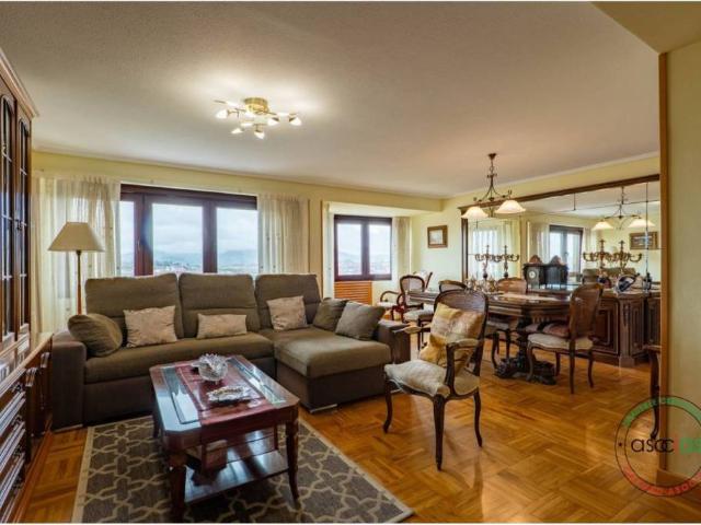 Piso en venta en El Carmen, Gijón
