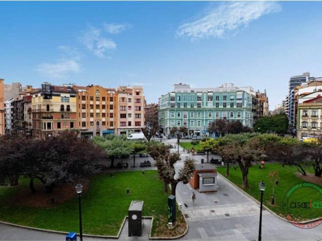 Piso en venta en Centro, Gijón