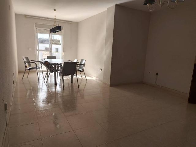 Piso en venta en Barrio de Nicolás, Gines