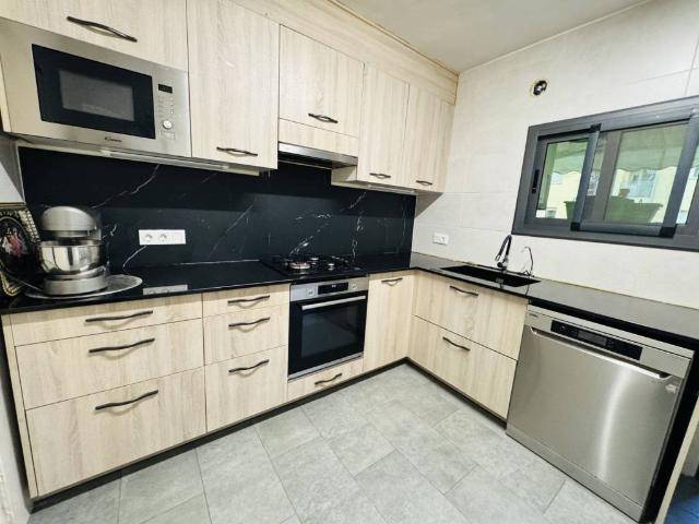 Piso en venta en Santa Eugènia, Gironès