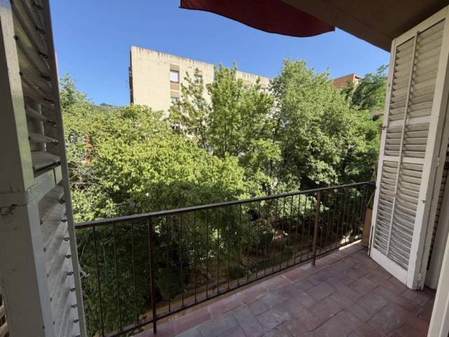 Piso en venta en Montilivi, Gironès