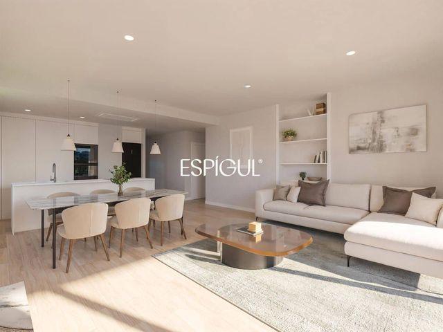 Piso en venta en Eixample, Girona