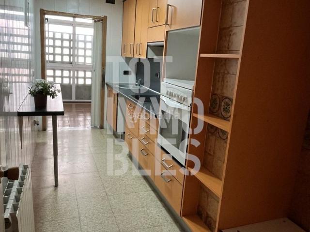 Piso en venta en Santa Eugènia, Gironès