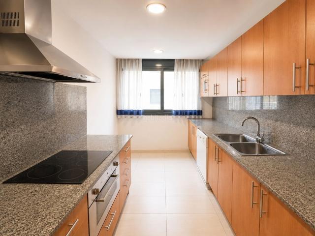 Piso en venta en Santa Eugènia, Gironès