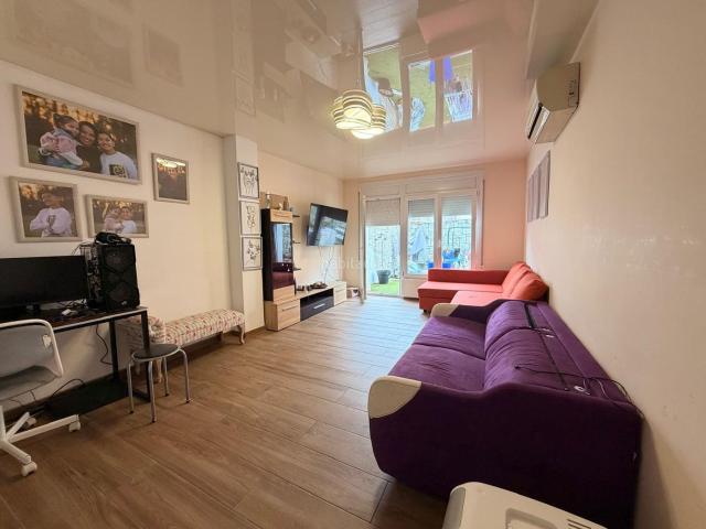 Piso en venta en Santa Eugènia, Gironès