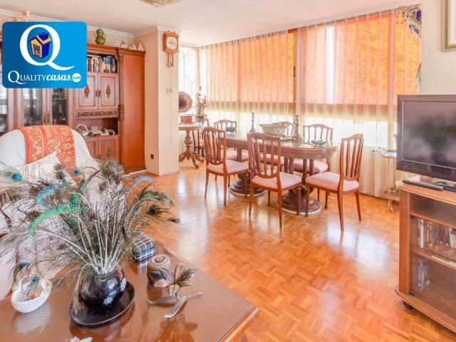 Piso en venta en Alicante, Centre Històric
