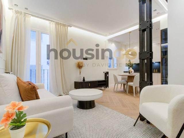 Piso en venta en Madrid, Cortes