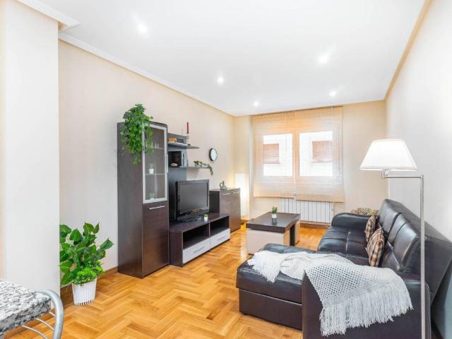 Piso en venta en Gozón, La Vallina