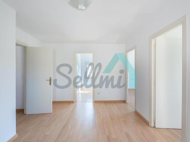 Piso en venta en Gozón, Los Laureles