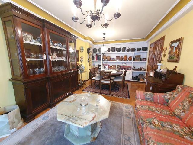 Piso en venta en Grado, El Barriu Azul
