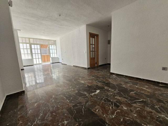 Piso en venta en Granada, Zaidín - Vergeles