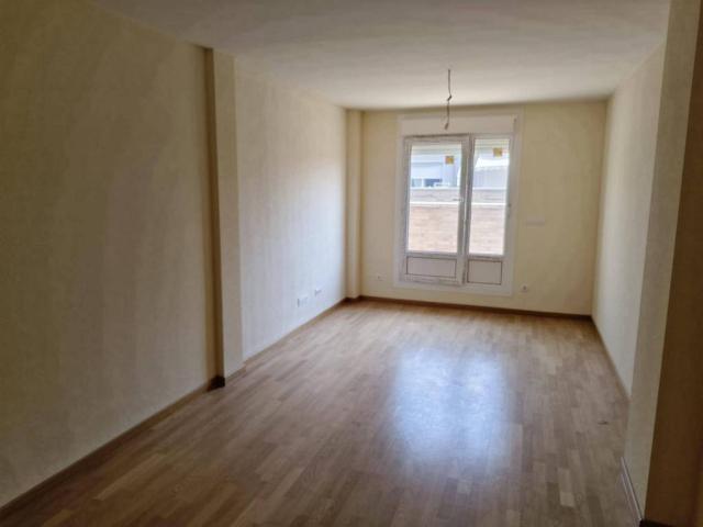 Piso en venta en Grijota, Castilla y León