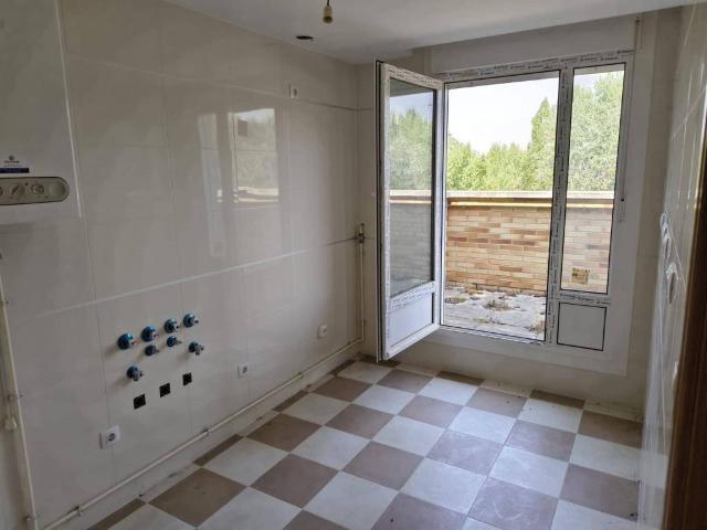 Piso en venta en Grijota, Castilla y León