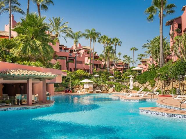Piso en venta en Barriada Islas Canarias, Costa del Sol Occidental